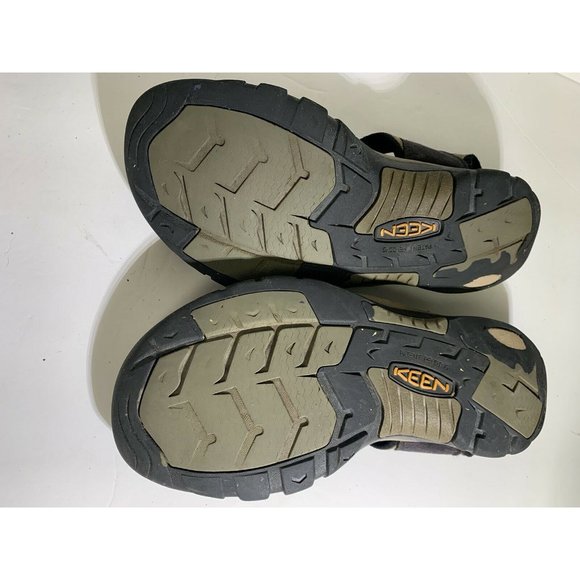 Keen Men\'s Newport H2 Sandal,Black, yellow 10.5 M main image 5